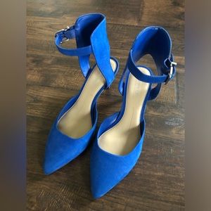 Gianni Bini Womens Ankle Strap Pointed Toe High Heels Blue Suede Size 8M